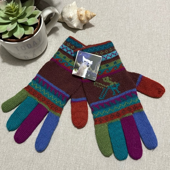 NWT Gloves-Made in Peru-100% Alpaca Yarn-Wmn Sz Sm-Bright Colors-Lightweight - Picture 2 of 10